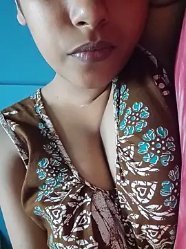 sexyindi couple online show from May 25, 8:24 am