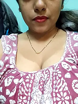 Snapshot of sexyindi_couple chatting on March 9, 6:00 pm sexyindi couple online show from March 9, 6:00 pm