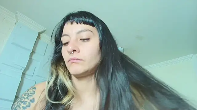 Naughty Kittenm online show from November 17, 11:25 am