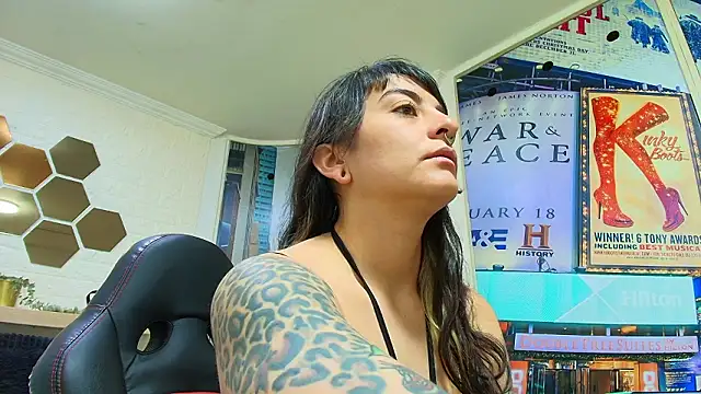 Naughty Kittenm online show from March 21, 11:03 am