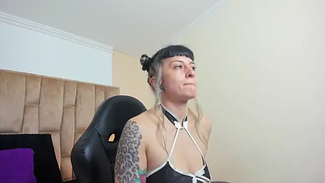 Naughty Kittenm online show from March 22, 11:42 am