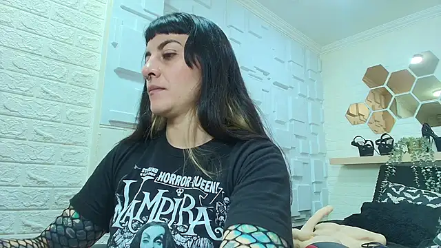 Naughty Kittenm online show from November 20, 11:33 am