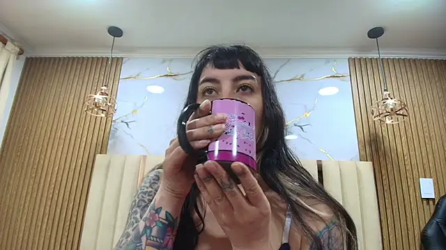 Snapshot of Naughty_Kittenm chatting on July 3, 10:44 am Naughty Kittenm online show from July 3, 10:44 am