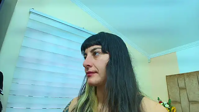 Naughty Kittenm online show from September 27, 11:38 am