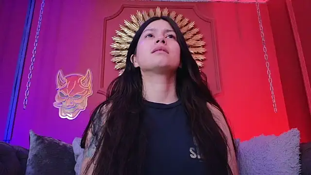 Julieta Russell online show from November 14, 12:42 pm