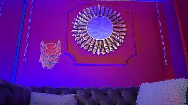 Julieta Russell online show from February 16, 12:26 pm