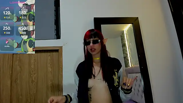 laurem-paulette online show from November 30, 12:39 pm