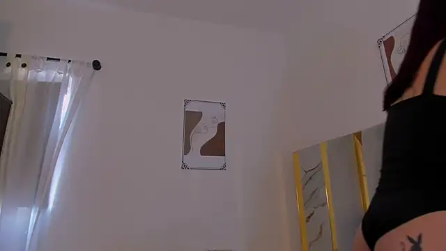 laurem-paulette online show from February 8, 1:20 pm