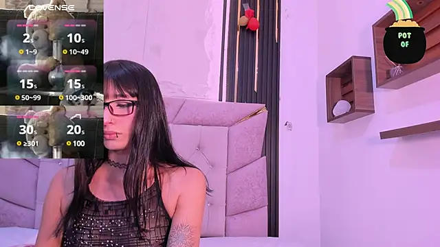laurem-paulette online show from March 18, 7:22 pm