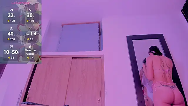 laurem-paulette online show from October 28, 7:24 pm