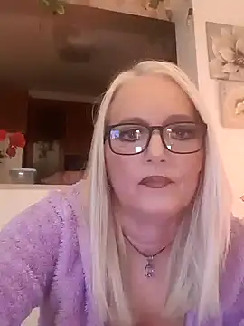 Snapshot of kikkastar chatting on January 17, 8:22 pm kikkastar online show from January 17, 8:22 pm