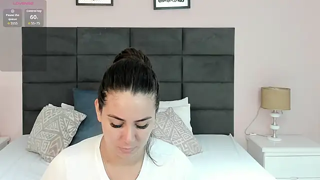 Snapshot of MadisonJenner chatting on January 18, 9:56 am MadisonJenner online show from January 18, 9:56 am