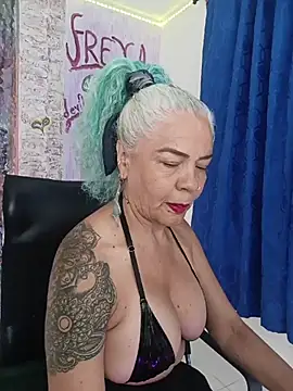 freyadevil333 online show from March 21, 11:14 am