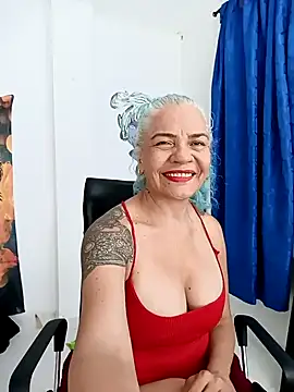 freyadevil333 online show from December 17, 6:29 am