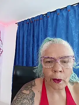freyadevil333 online show from May 24, 10:53 pm