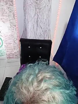 freyadevil333 online show from February 27, 1:44 pm