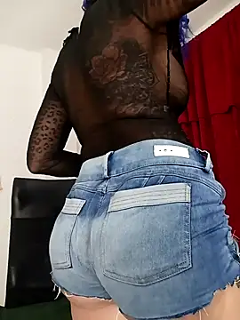 Snapshot of freyadevil333 chatting on September 9, 5:17 am freyadevil333 online show from September 9, 5:17 am