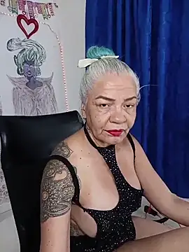 freyadevil333 online show from March 8, 7:11 am