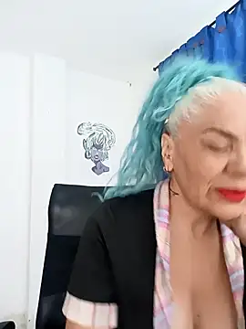 freyadevil333 online show from December 20, 8:50 am