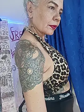 Snapshot of freyadevil333 chatting on July 2, 3:07 am freyadevil333 online show from July 2, 3:07 am