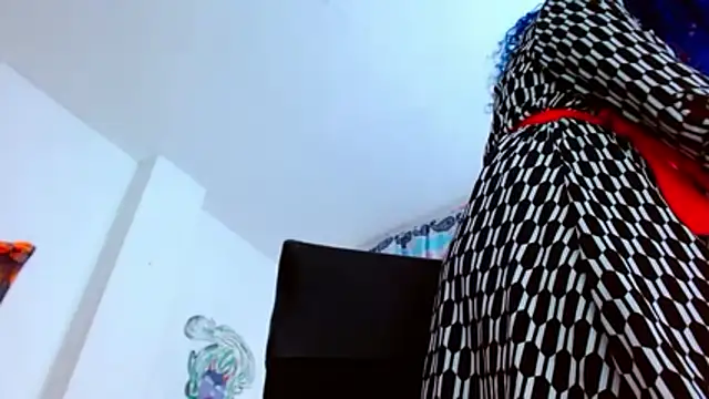 Snapshot of freyadevil333 chatting on November 8, 5:27 pm freyadevil333 online show from November 8, 5:27 pm