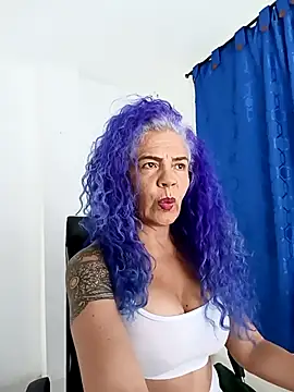 Snapshot of freyadevil333 chatting on November 23, 12:20 am freyadevil333 online show from November 23, 12:20 am