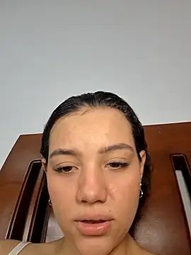 Snapshot of Angela_hank2 chatting on July 18, 4:10 am Angela hank2 online show from July 18, 4:10 am