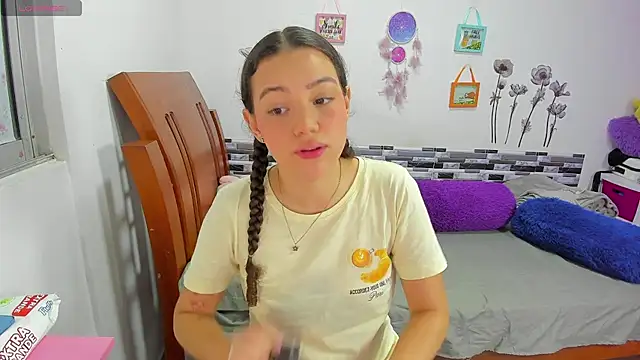 Angela hank2 online show from May 14, 12:18 am
