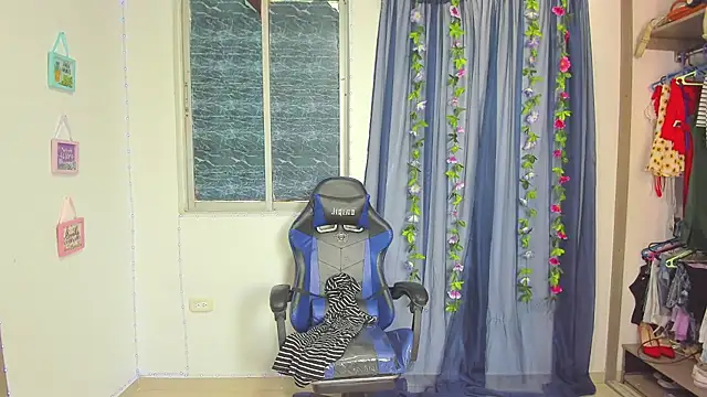 Angela hank2 online show from February 13, 6:52 pm