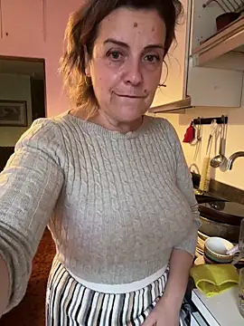 Sunbelxx online show from October 20, 7:42 am