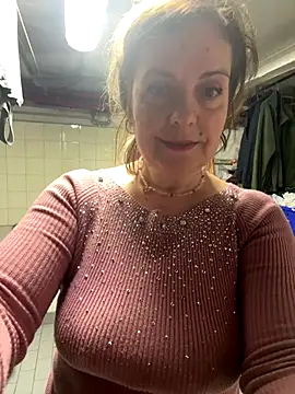 Sunbelxx online show from December 17, 8:52 am