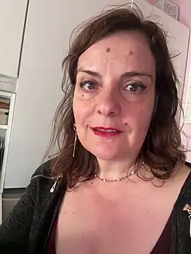 Sunbelxx online show from May 14, 7:38 am