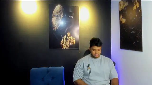 Snapshot of Big_furry_bear13 chatting on December 3, 6:47 am Big furry bear13 online show from December 3, 6:47 am