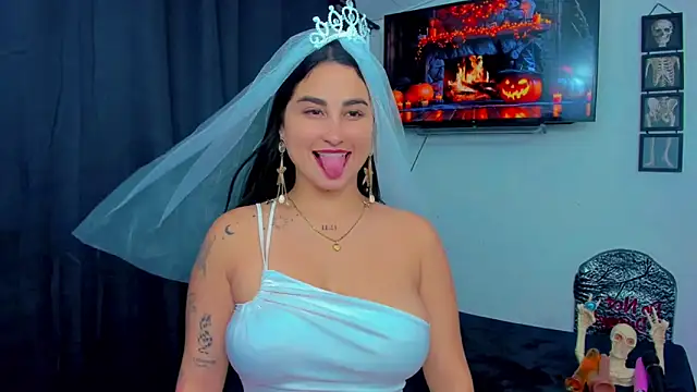 sunshine uwu22 online show from October 19, 6:43 pm