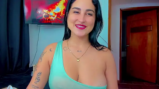 sunshine uwu22 online show from December 17, 7:30 pm