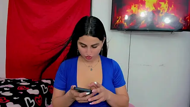 sunshine uwu22 online show from March 12, 6:53 pm