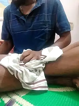 Snapshot of Mafiya1604 chatting on November 11, 3:45 am Mafiya1604 online show from November 11, 3:45 am