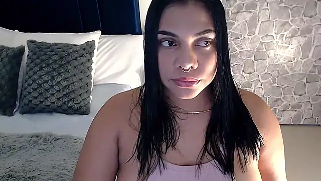 Snapshot of angela_santana_ chatting on October 29, 8:08 pm angela santana online show from October 29, 8:08 pm