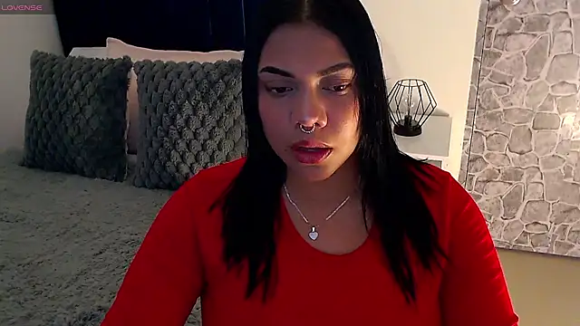 Snapshot of angela_santana_ chatting on October 22, 6:29 pm angela santana online show from October 22, 6:29 pm