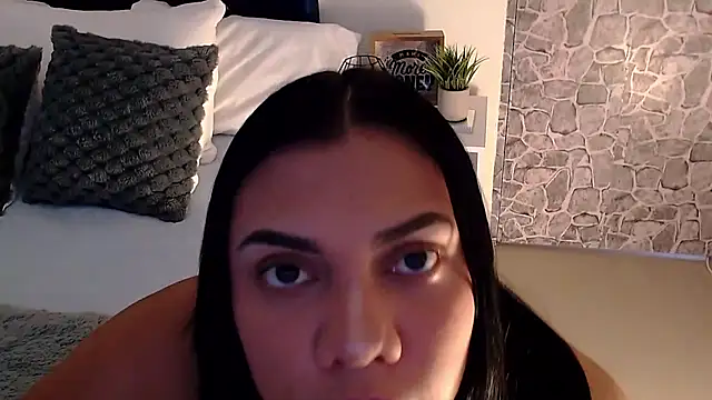 Snapshot of angela_santana_ chatting on November 2, 6:02 pm angela santana online show from November 2, 6:02 pm