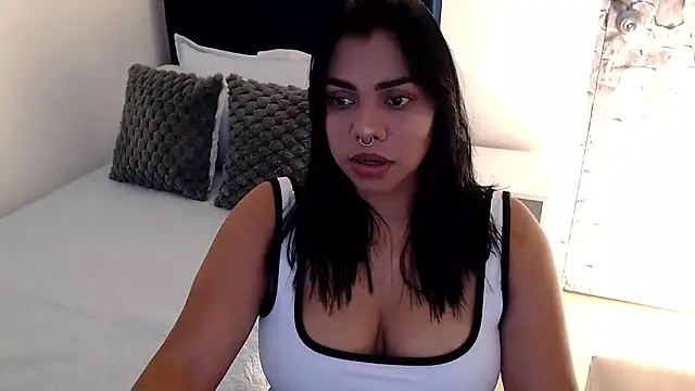 Snapshot of angela_santana_ chatting on September 27, 6:36 pm angela santana online show from September 27, 6:36 pm