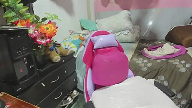 Mrs mommy  online show from July 14, 2:05 am