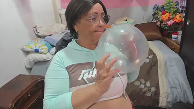 Mrs mommy  online show from June 19, 6:03 pm
