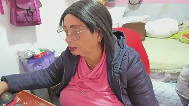 Mrs mommy  online show from March 28, 1:56 pm