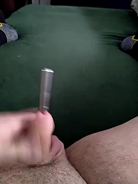 Snapshot of monkel12 chatting on January 15, 1:36 pm monkel12 online show from January 15, 1:36 pm