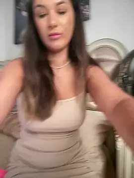 HotXMom online show from June 29, 6:20 am