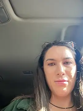 HotXMom online show from May 23, 1:10 pm