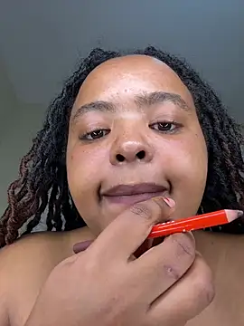 Snapshot of Linahlove chatting on July 12, 9:15 pm Linahlove online show from July 12, 9:15 pm