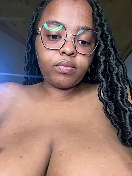 Snapshot of Linahlove chatting on March 16, 8:54 pm Linahlove online show from March 16, 8:54 pm