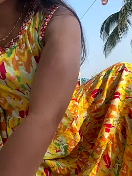 Snapshot of Ishikarana chatting on November 17, 9:13 am Ishikarana online show from November 17, 9:13 am